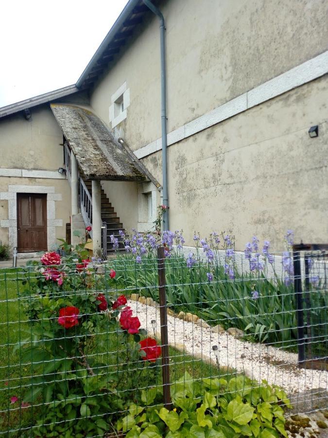 Le Gite Du Haut Chatillon-la-Palud ภายนอก รูปภาพ